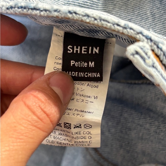 2/$20 SHEIN women’s petite M light blue wash denim straight leg - Picture 7 of 11